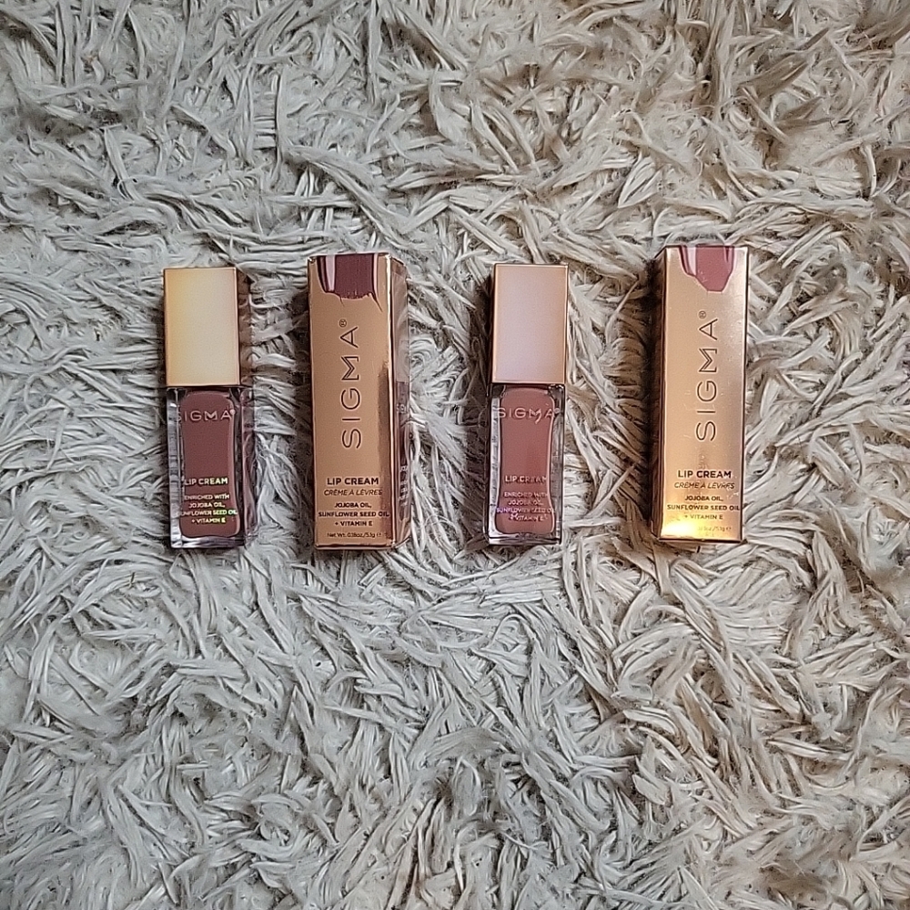 Lippy Bundle Duo Sigma Lip Cream Jojoba & Sunflower Seed Oil Begonia Dusty Rose